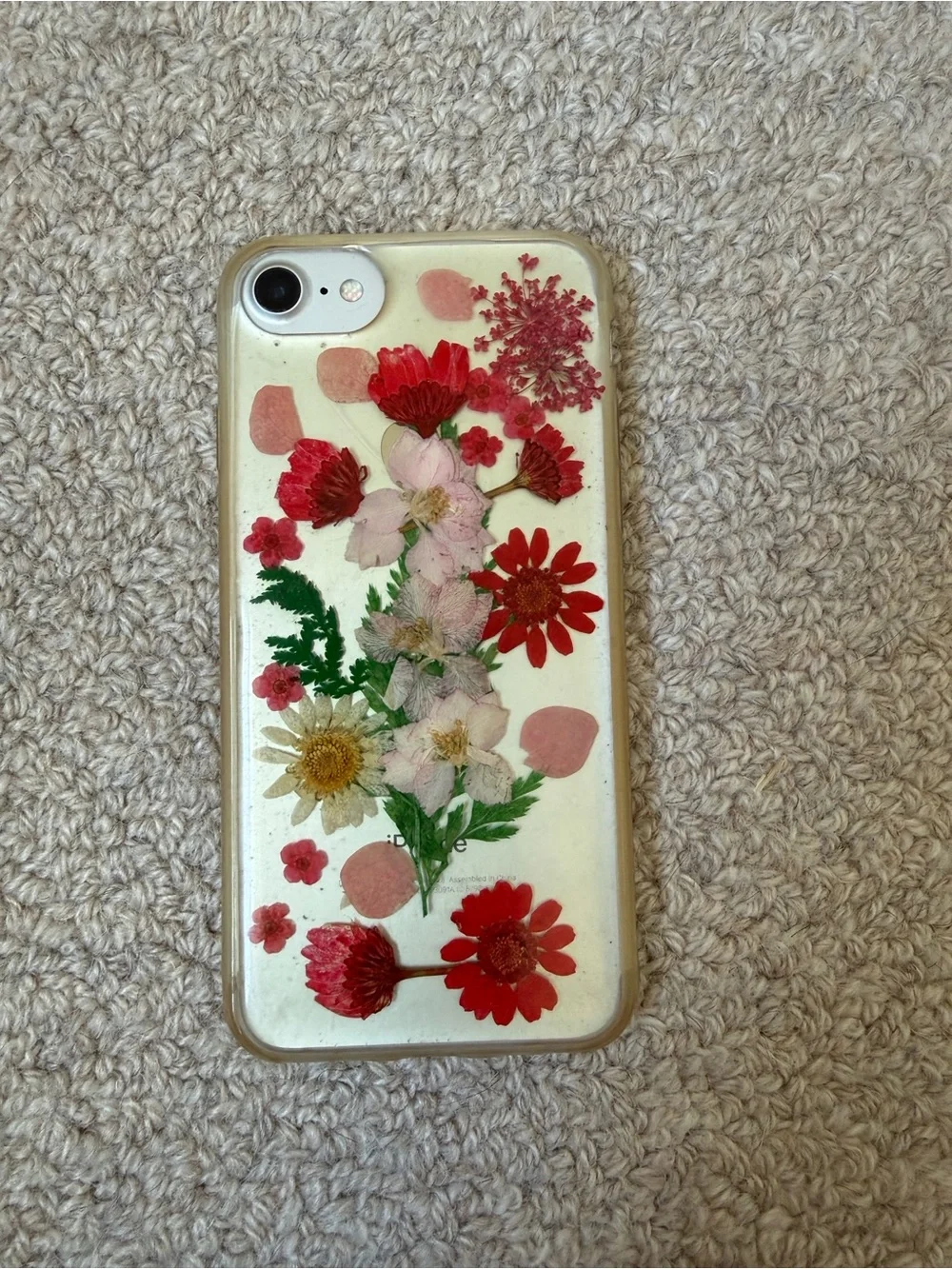 Apple iPhone 7 with White Front and Gold Trim
